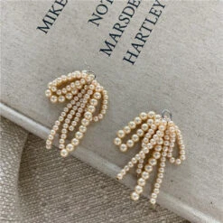 Pearlescent Shoe Lace Charms -Bobby Sales O1CN013ekbI82NGHrlXniqi 3827449935 0 cib